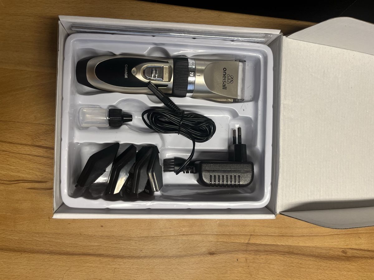 Prodotti per la cura & articoli per la pulizia: Pet electric clipper – Usato da Wettswil venduto da muminimu
