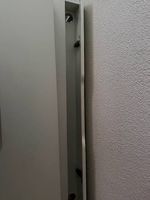 Moderner weisser Schreibtisch mit 4 Schubladen