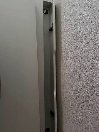 Moderner weisser Schreibtisch mit 4 Schubladen