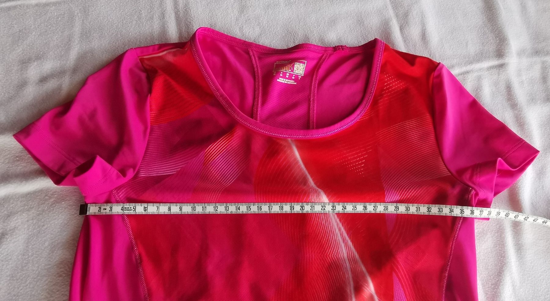Puma T-shirt: PUMA Damenshirt Gr. 34     Nr. 3 – Usato da Uetendorf venduto da Timo2022 1
