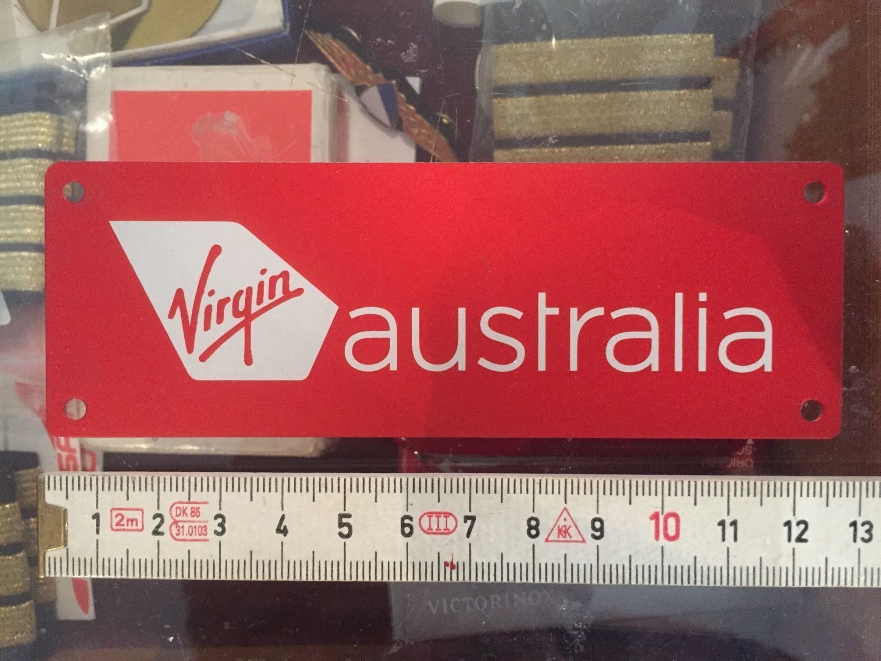 Ecriteaux: Virgin Australia Flugzeugtrolley schild – D'occasion à Zürich par Classic_Collection_Zurich