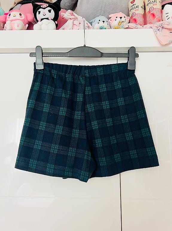 Gonne: Rock mit Hose – Usato da Tagelswangen venduto da fireiceprincess 3