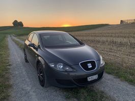 Seat Leon 1.6 abMFK Neu:Bremsen,Zahnriemen,Zündschloss etc.