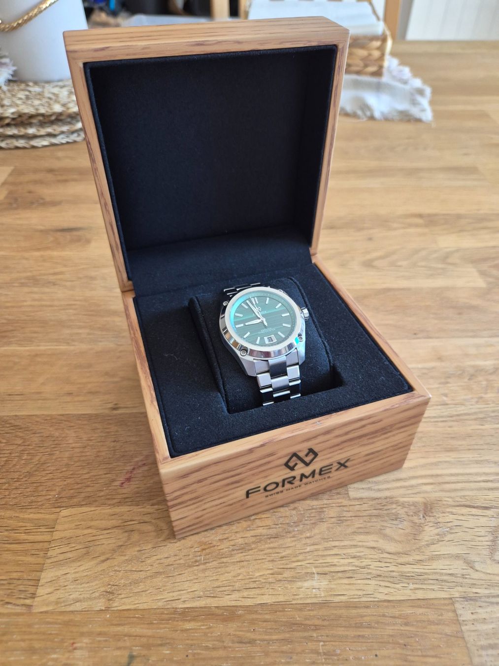 Formex Montres: Formex Essence Chronometer Uhr Malachit Zifferblatt 39mm – D'occasion à Bülach par Utopia05 6