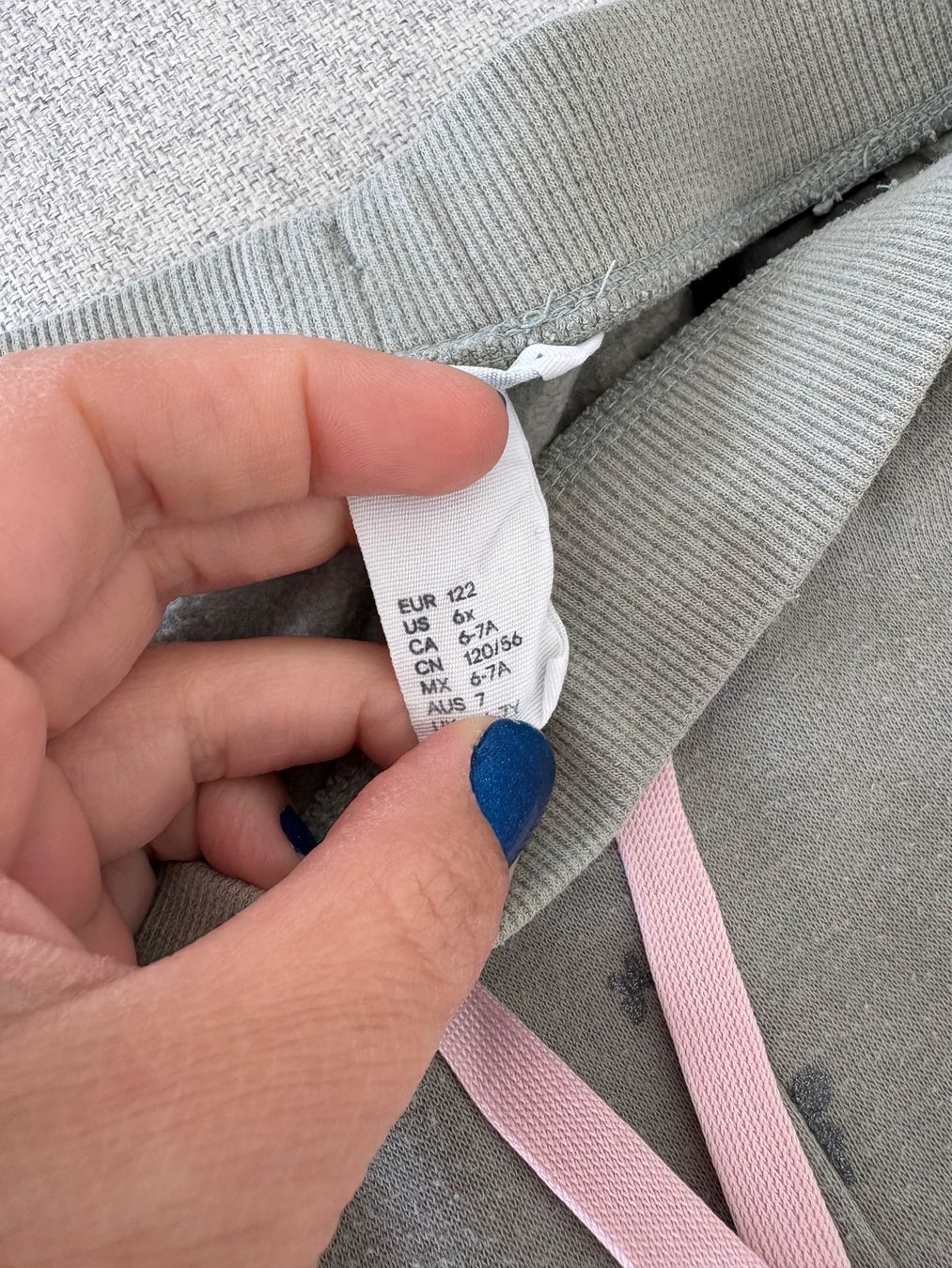 H&M Hosen: Trainerhosen gr 122 – Gebraucht aus Egg b. Zürich von dalanna 1