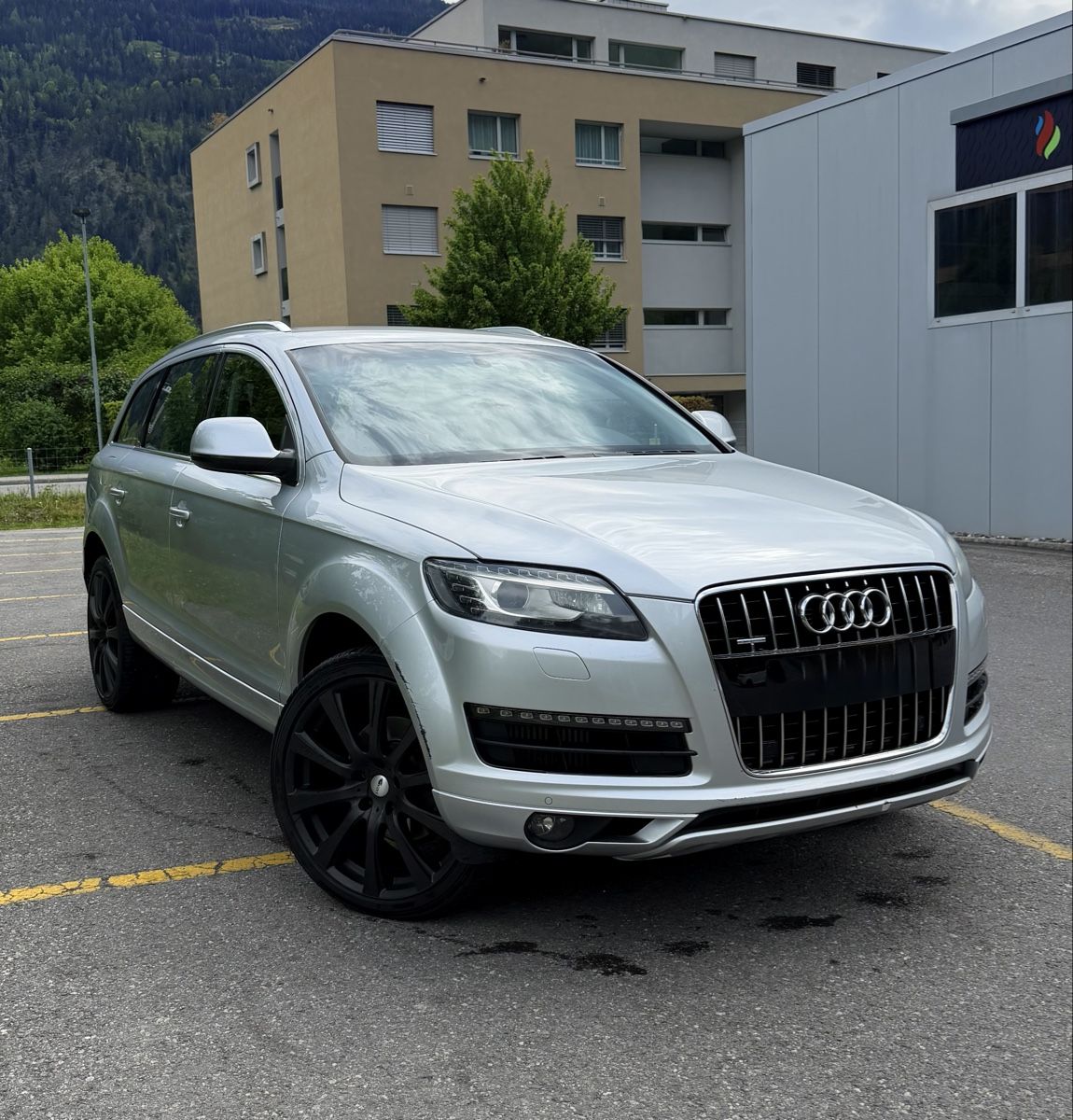 Audi Automobili: Audi Q7 3.0 TDI quattro / AdBlue – Usato da Domat/Ems venduto da pek_bwf2 2