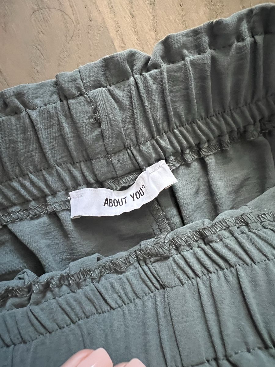 Pantaloni: Stoffhose About You – Nuovo (secondo la descrizione) da Kriens venduto da Luzernerin_K 3