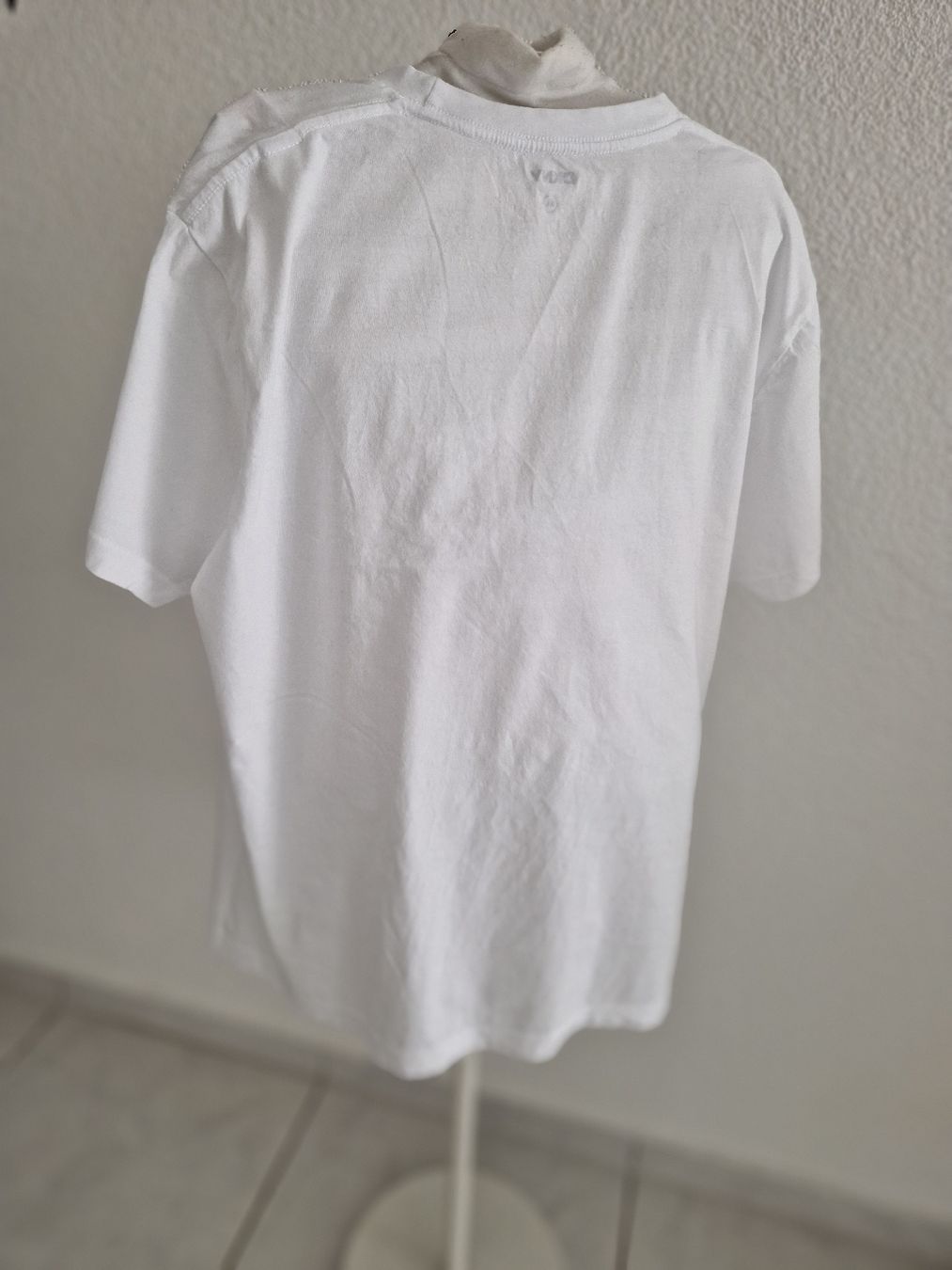 DKNY T-Shirts: 3 DKNY T-Shirts  – Gebraucht aus Bassersdorf von DonSolo 2