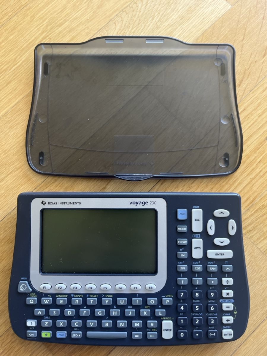 Texas Instruments Calculatrices: Texas Instruments Voyage 200 Rechner – D'occasion à Cham par dej4vue