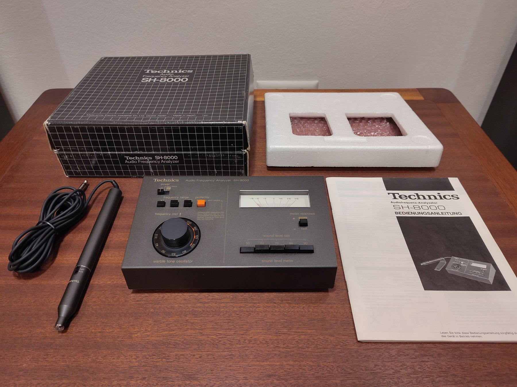 Technics Equalizzatori: Technics SH-8000 Audio Frequency Analyzer inkl. Mikrofon – Usato da Le Landeron venduto da FREERIDERSOUL