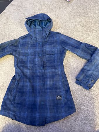 Nike Damen Skijacke Grösse S, blau kariert