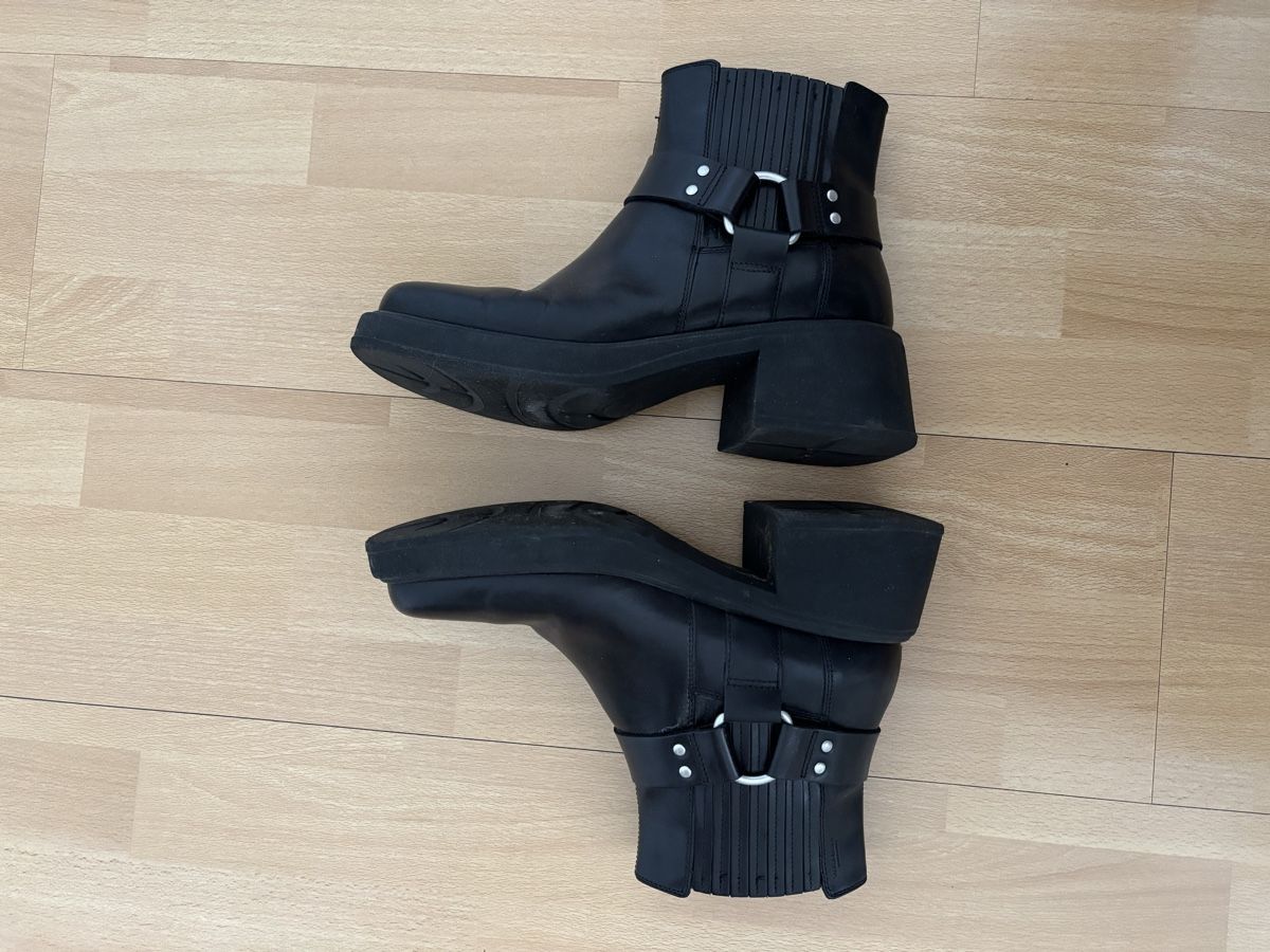 Vagabond Scarpe da donna: Black Leather Vagabond Platform Boots - Size 40 – Usato da Zürich venduto da emb_fp8m 1