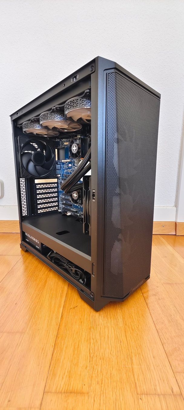 Server: AMD EPYC 7302 16C/32T, 1TB ECC RAM, 4TB NVMe, IPMI (Gebraucht ...
