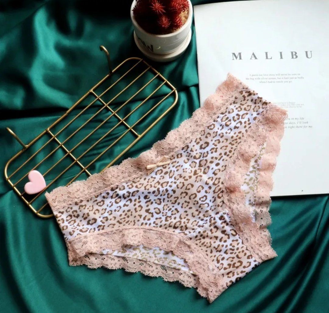 Sonstige Unterwäsche: Sexy Damen Slip "L" Set 5stk – Neu und originalverpackt aus Oensingen von mamma86 2