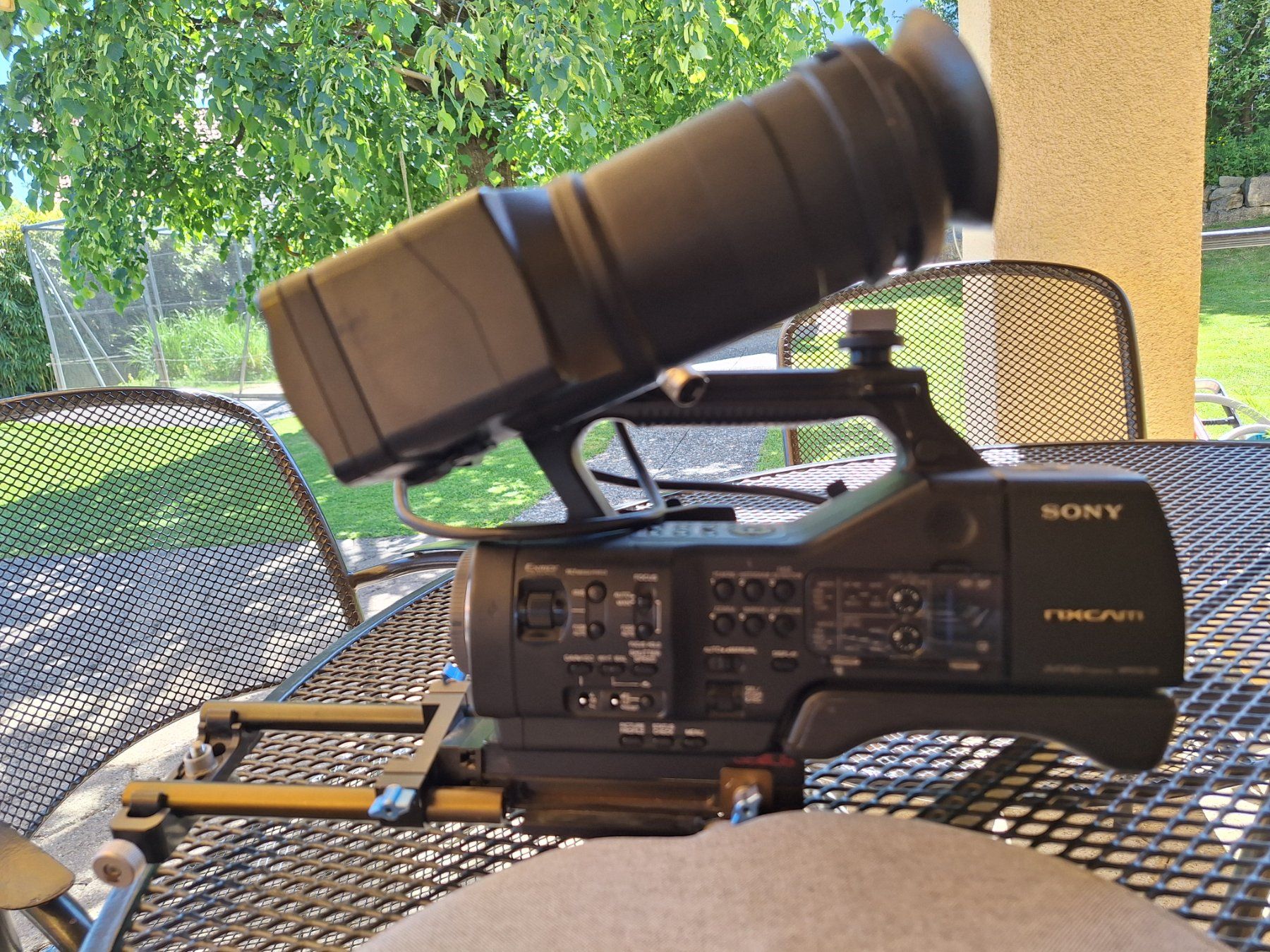 Sony Videocamere: Sony NXCAM MPEG2  SD – Usato da Gipf-Oberfrick venduto da hoh_t96m 1