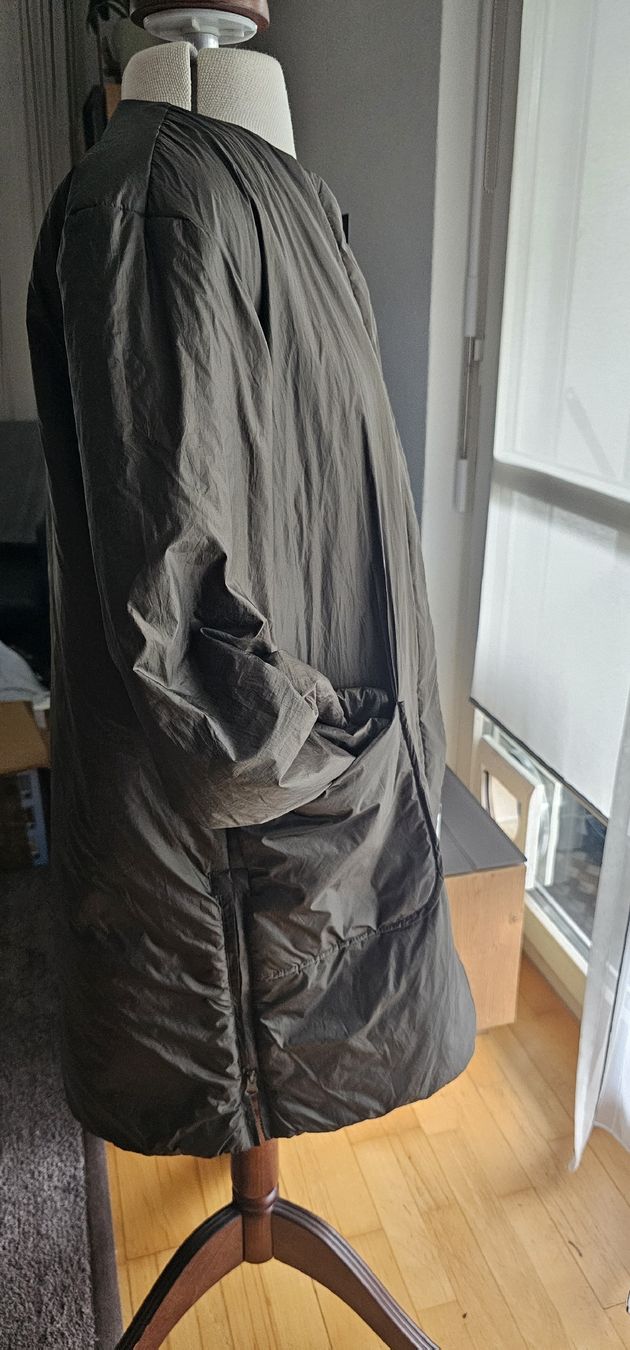 Cappotti:  Lis Lareida Jacke Mantel  – Usato da Riedikon venduto da Winter21. 2