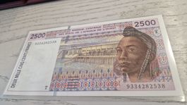 2500 Francs BCEAO 1977 Banknote unzirkuliert guter Zustand