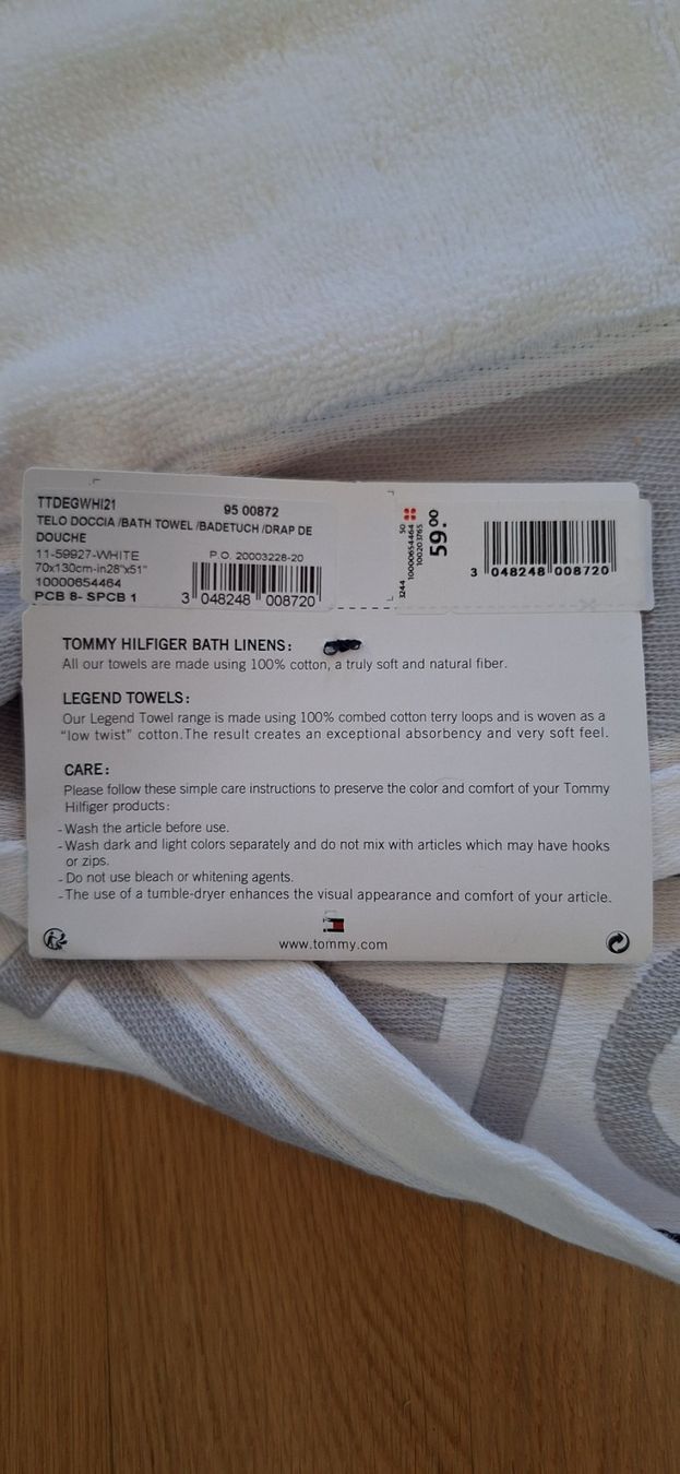 Tommy Hilfiger Badetücher: Tommy Hilfiger, drap de douche – Neu und originalverpackt aus Lussery-Villars von pousinete02 1