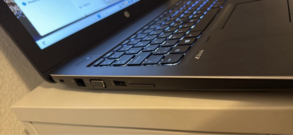 Hewlett Packard Notebook: Hp Zbook G4 Core i7 Laptop – Usato da Dällikon venduto da YOTECH 6