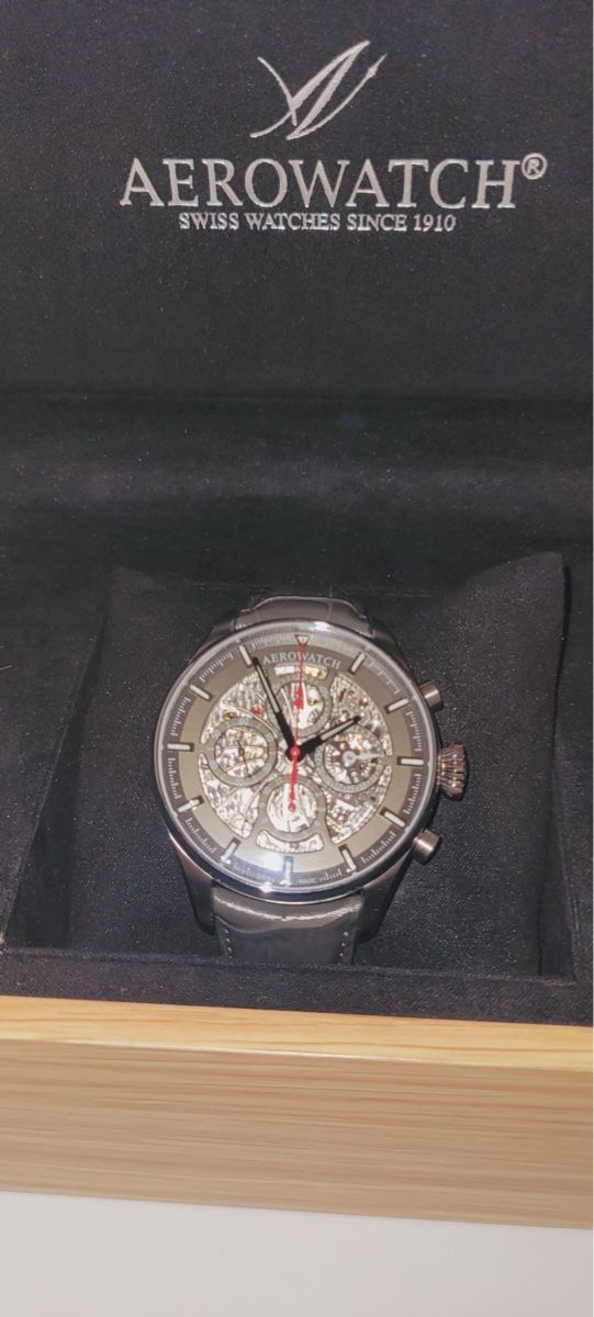 Aerowatch Orologi: AEROWATCH Swiss Watches – Nuovo e nell'imballaggio originale da Kaltbrunn venduto da Brurick 5