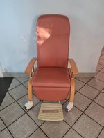 Fauteuil de repos / de soins sur roulettes  350 CHF