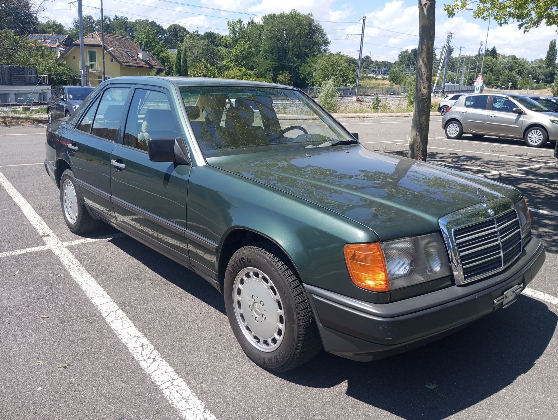Mercedes-Benz Automobili: Mercedes 300 E 4 matic – Difettoso da Fey venduto da paquita2122 1