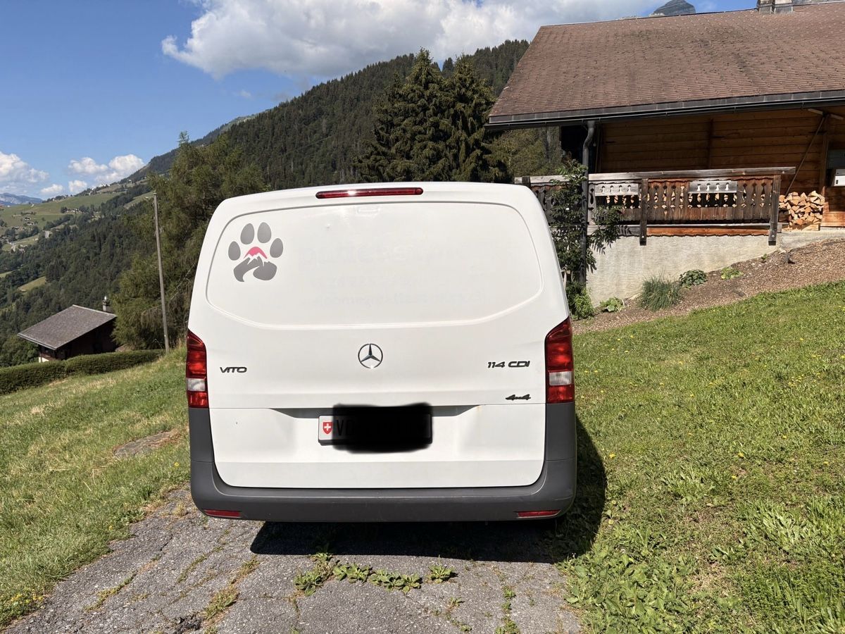 Mercedes-Benz Nutzfahrzeuge: Vito 4x4 – Gebraucht aus Leysin von luc_htt5 2