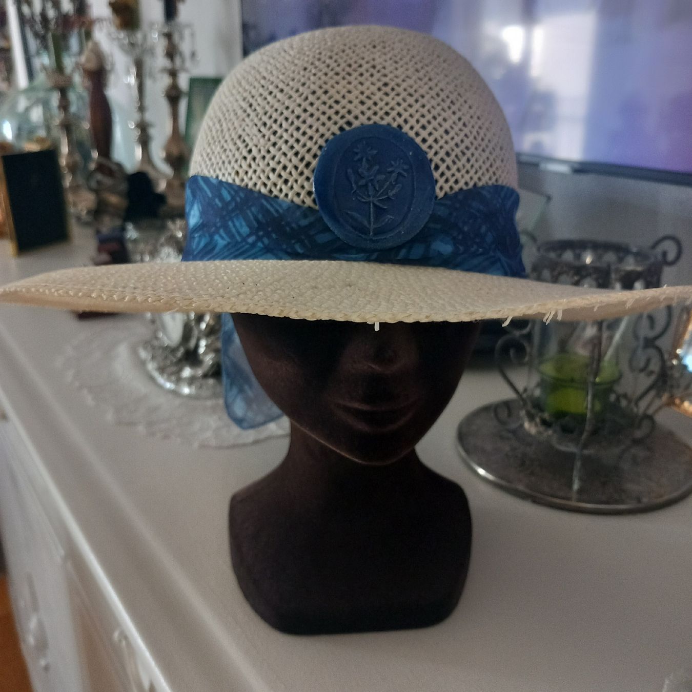Chapeaux, bonnets & casquettes: Cooler Sommerhut m. Brosche – D'occasion à Aegerten par gismolini 5