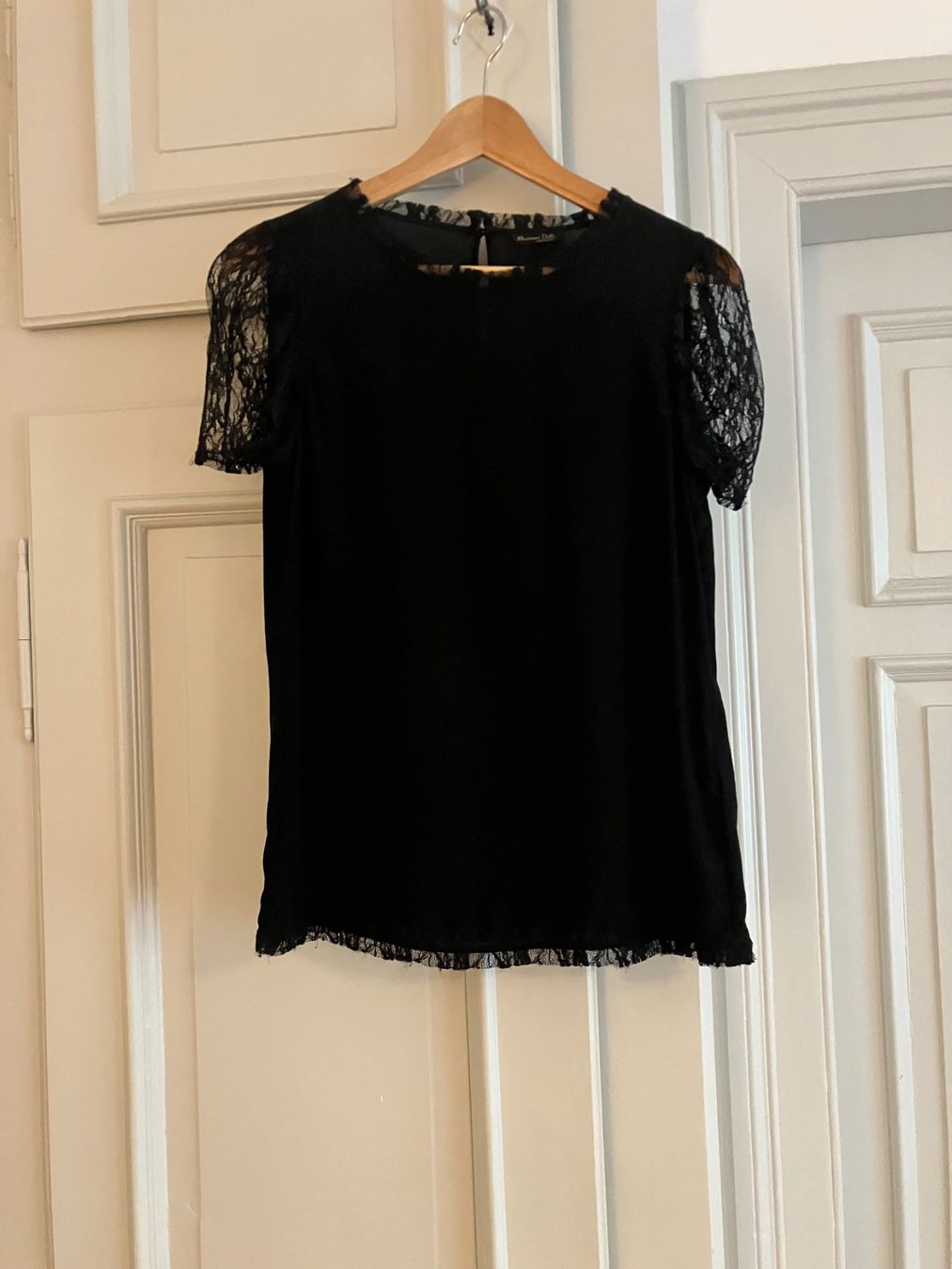 Massimo Dutti T-shirt: T-Shirt aus Seide von Massimo Dutti – Nuovo (secondo la descrizione) da Zürich venduto da luna779