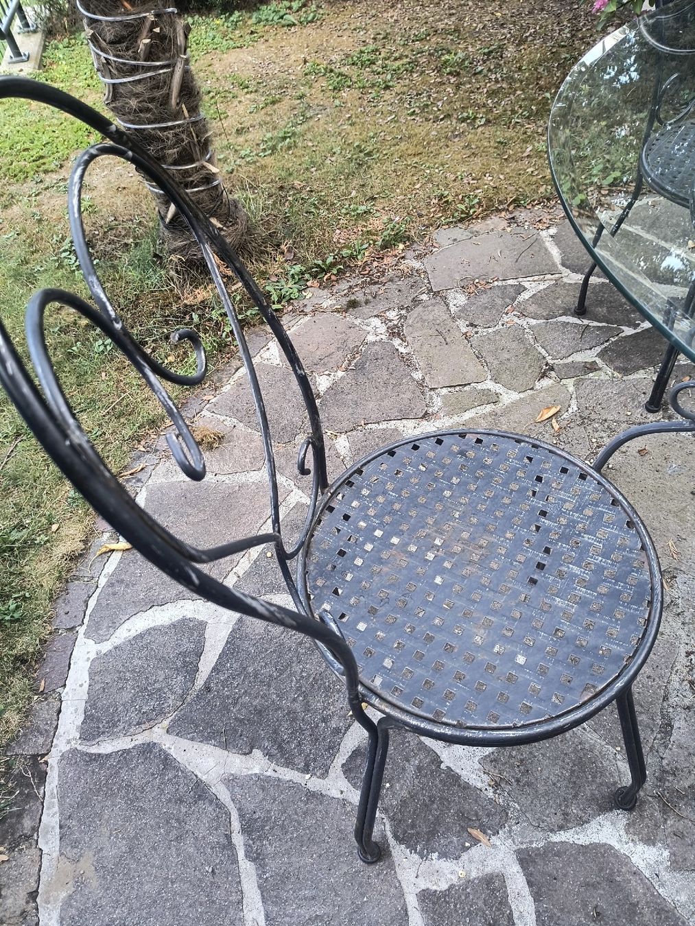 Set di tavolo e panche: Romantischer Gartentisch mit Glasplatte und 4 Stühlen – Usato da Rudolfstetten venduto da mirjamh70 2