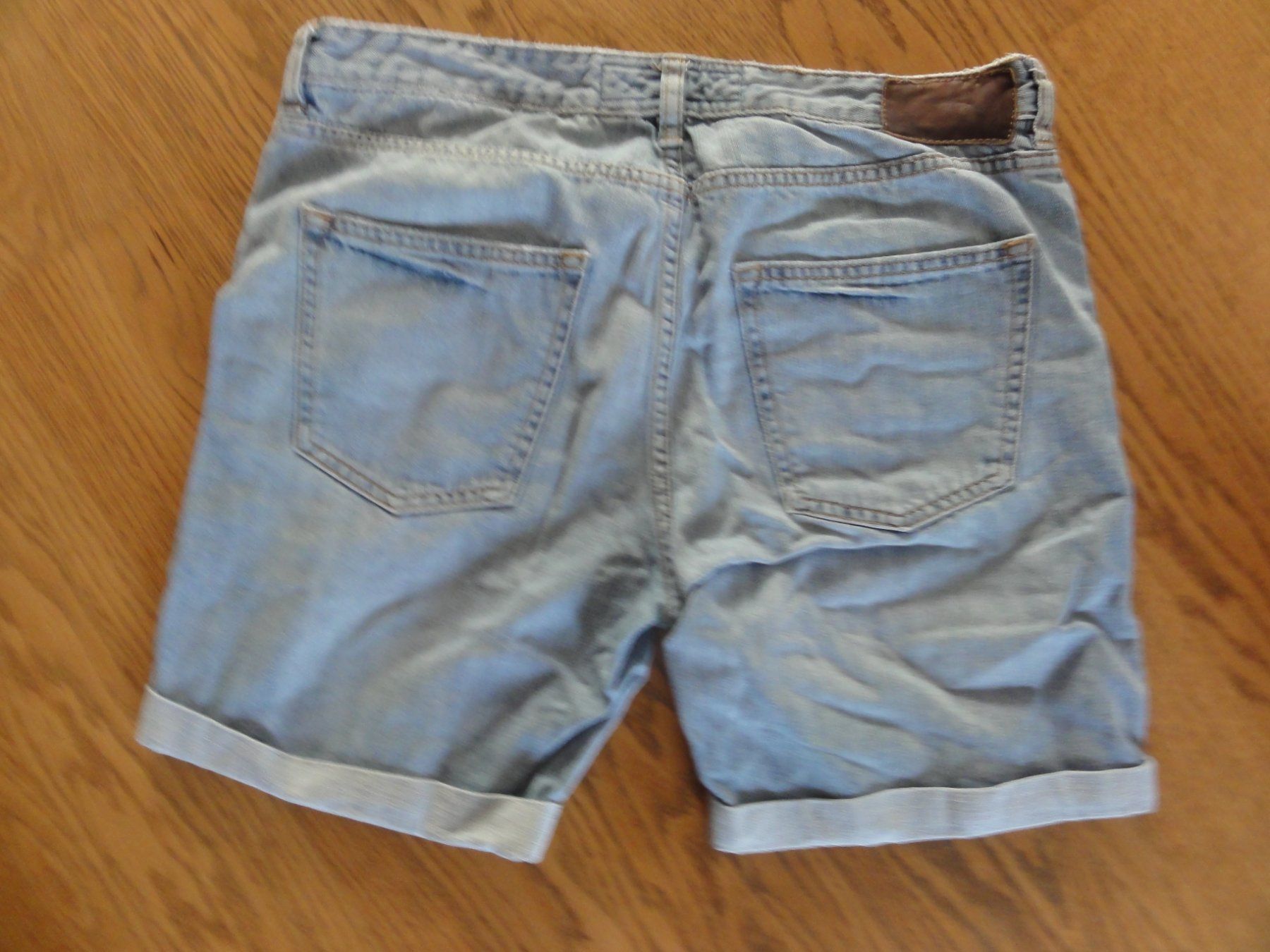 H&M Jeans: Jeans-Shorts Gr. L (30) – Usato da Riedholz venduto da Taweva 2