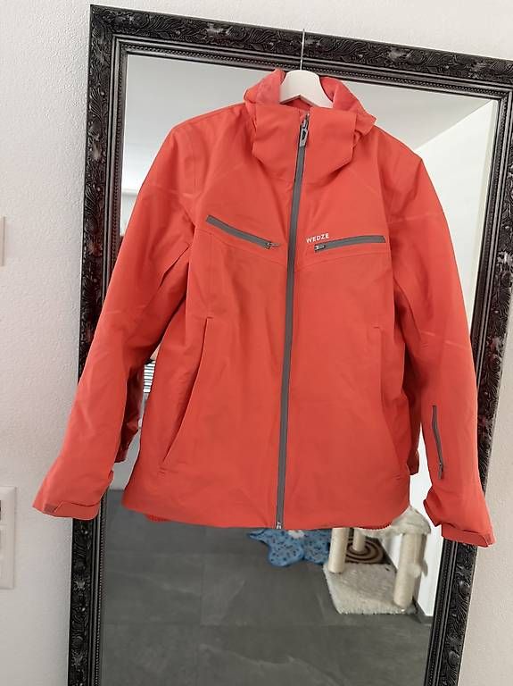 Decathlon Sci: WEDZE SKIJACKE – Usato da Zuzwil SG venduto da xoxo__sese