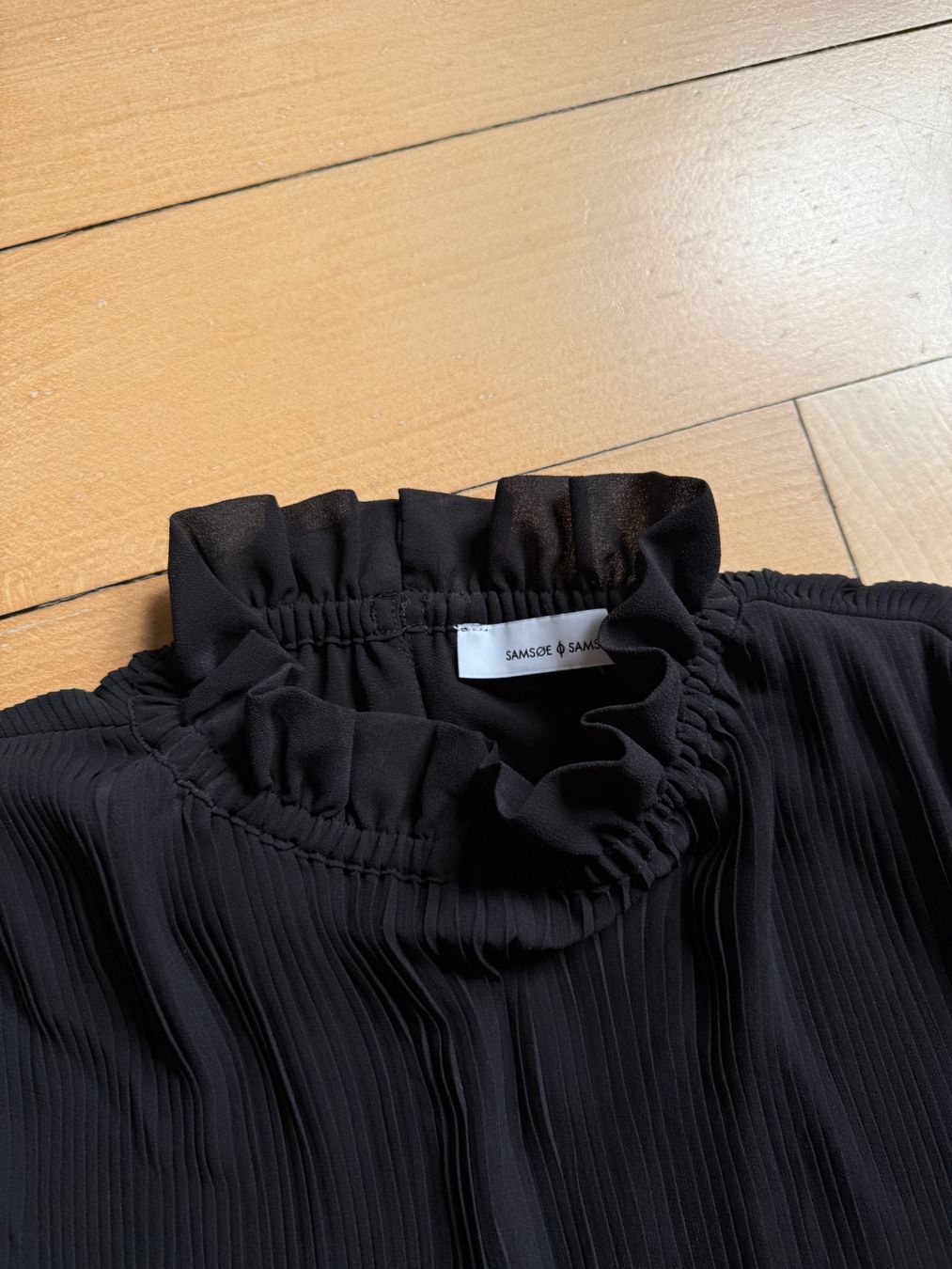 Samsøe Samsøe Vestiti: SAMSOE SAMSOE - Plisseekleid schwarz XS – Usato da Zürich venduto da Diazaio 3