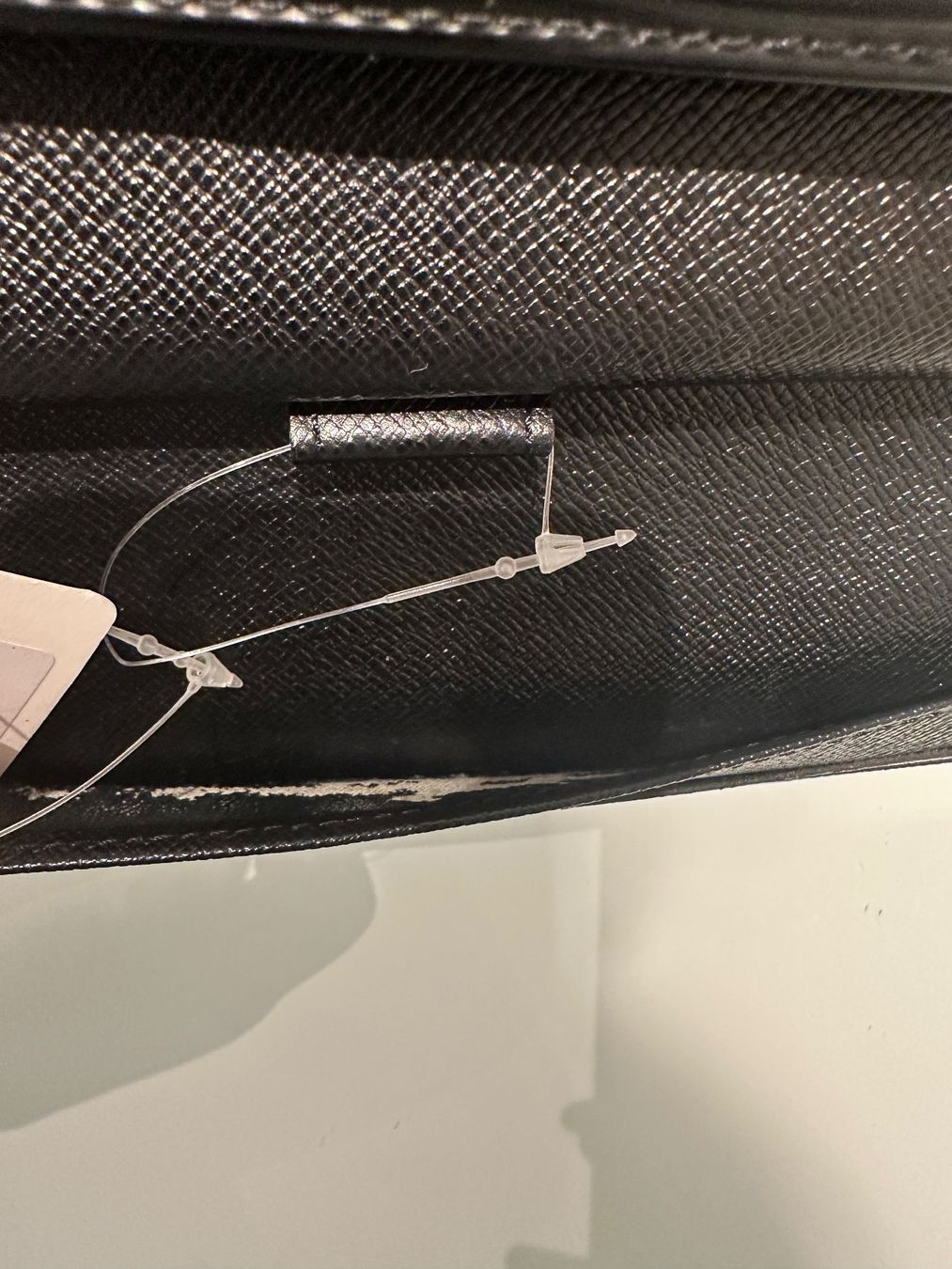 Louis Vuitton Portamonete: Louis Vuitton Long Wallet Epi - Nr. 703 – Usato da Hittnau venduto da LuxAndMore 8