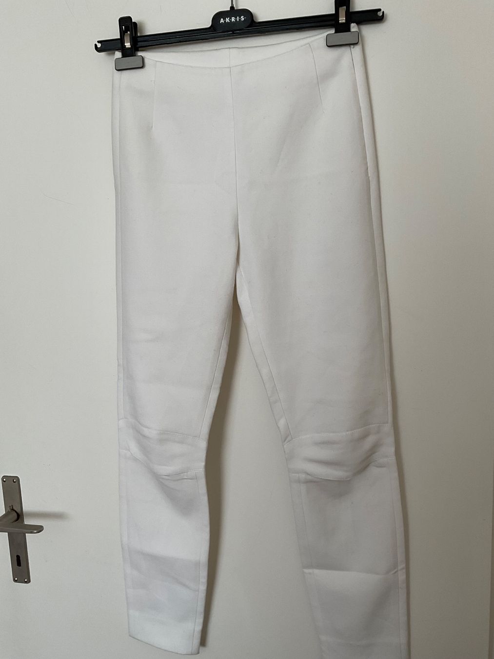 Akris Pantaloni: AKRIS Stretch Hose Gr 34 weiss – Usato da Urdorf venduto da alda02 1