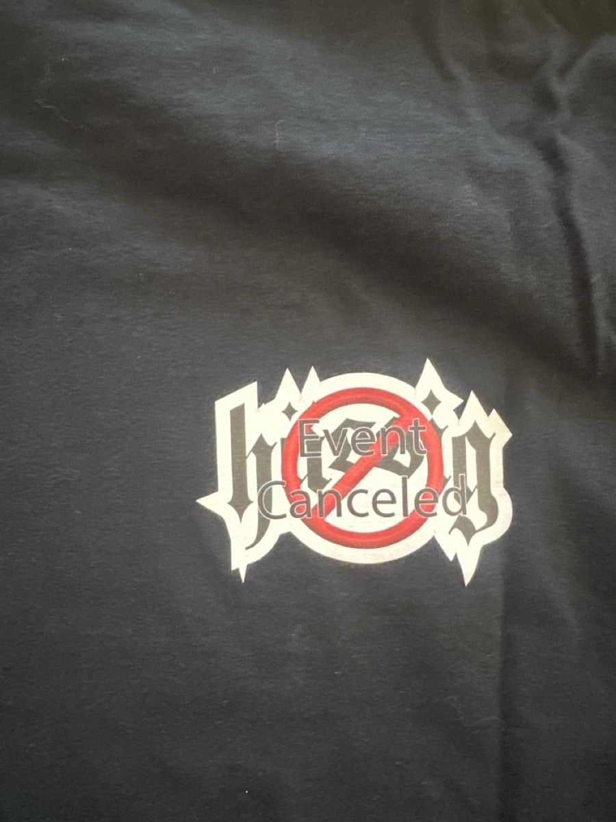 T-shirt: Hässig Tshirt XL  – Usato da Ostermundigen venduto da jurz 1