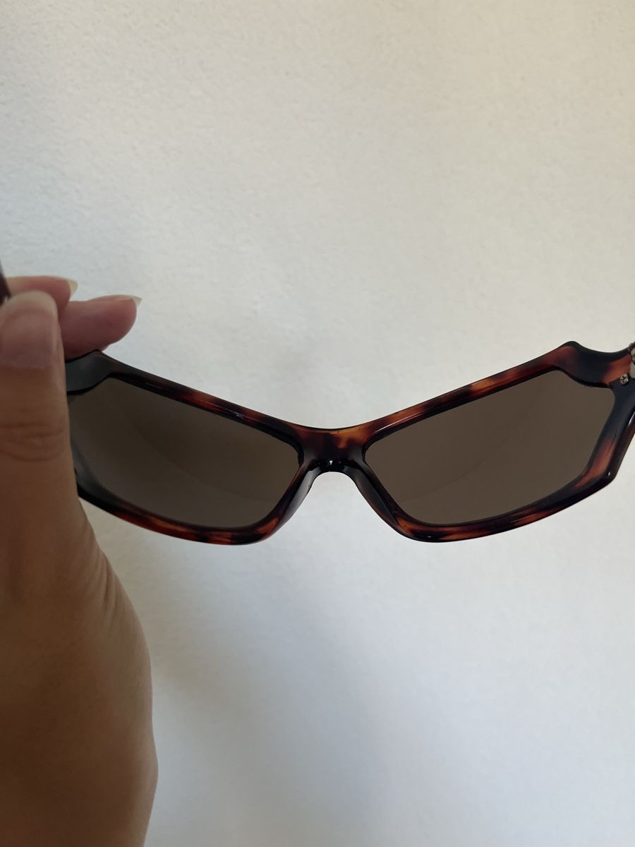 Brillen & Gläser: Y2K Sonnenbrille – Gebraucht aus Bern von noe_vt6q 4