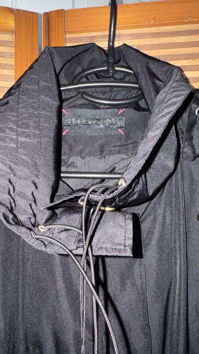 Giacche: Regenjacke Damen 44 – Usato da Gümligen venduto da morticiaaddams 1