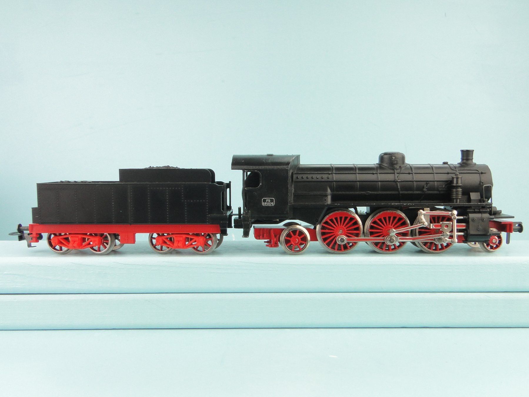 Fleischmann Modellini di ferrovie: Fleischmann 1368 Schlepptenderlok FS – Usato da Bülach venduto da cann11 3