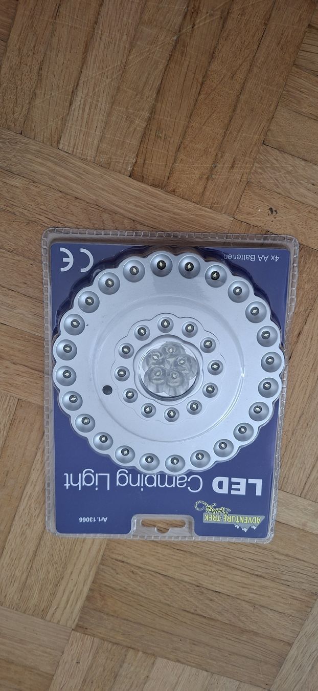 Lampen: LED CAMPING LIGTH – Neu und originalverpackt aus Tuggen von Karin026