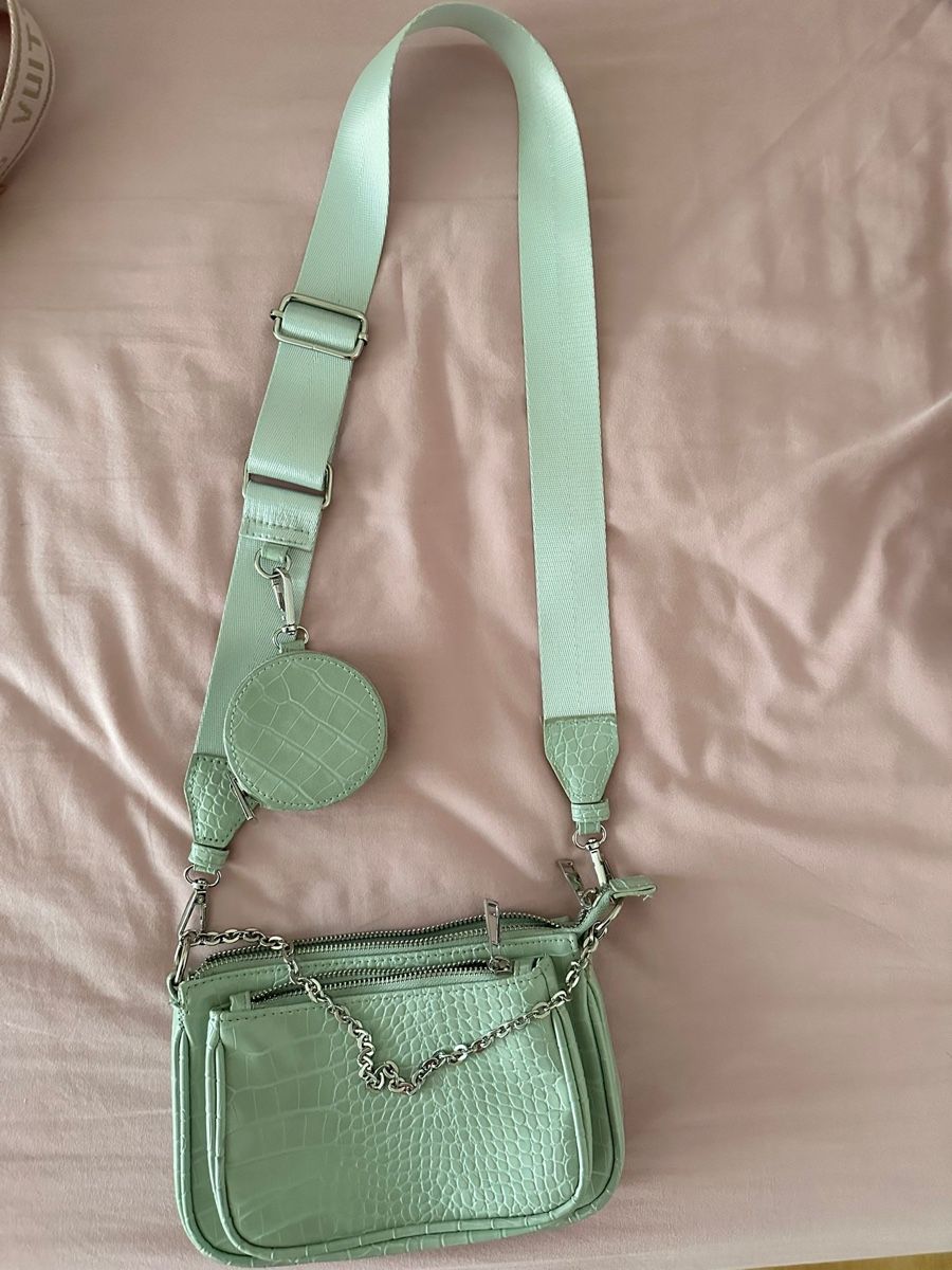 Altro in  Abbigliamento & Accessori: Bershka Mint grün Tasche – Usato da Winterthur venduto da yar_dpp8