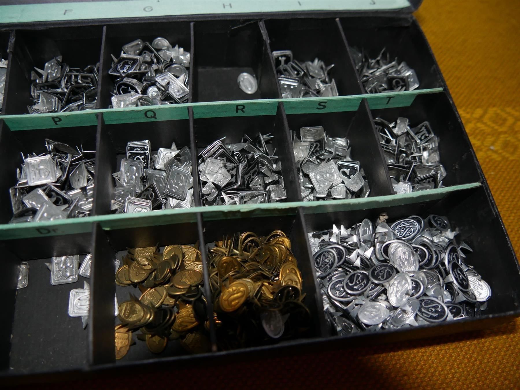 Tutti i francobolli: Hutmarken Aluminium – Antico da Gränichen venduto da Nimmersatt 5