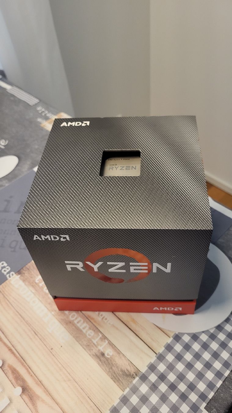 Amd Composants électroniques: AMD Ryzen 9 3900x 12 core – D'occasion à Giebenach par Csoki7-hu 3