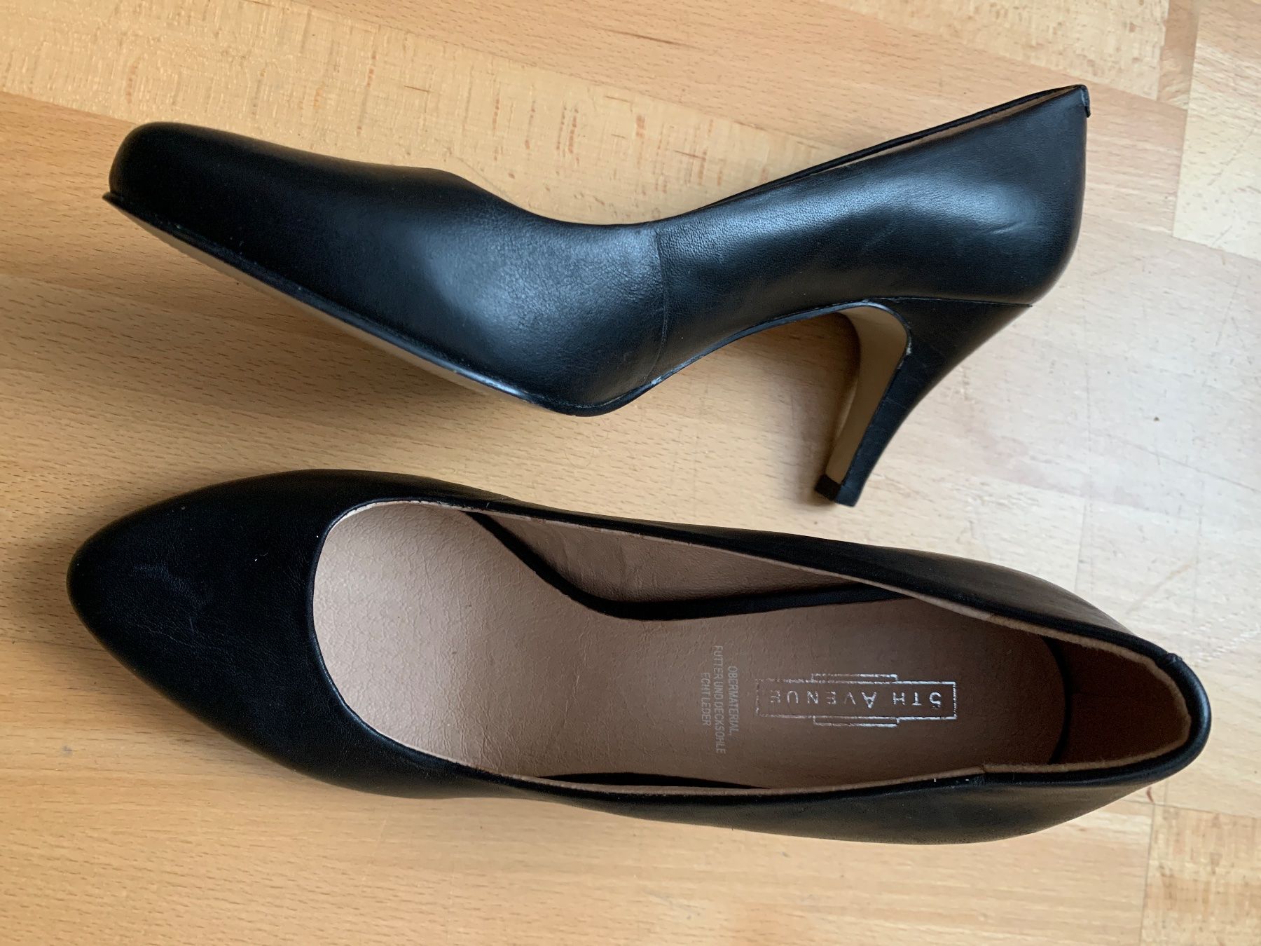 Scarpe da donna: Damenschuhe echt Leder neu – Nuovo (secondo la descrizione) da Rorschach venduto da eme_8swl