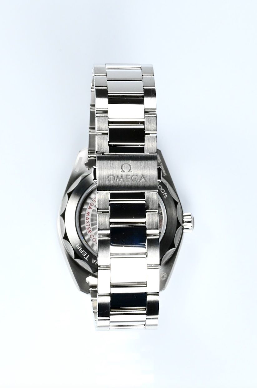 Omega Uhren: Omega Seamaster Aqua Terra 150M Ref. 220.10.38.20.01.001 – Neu und originalverpackt aus Zug von Avent0ri_by_Montauk 1
