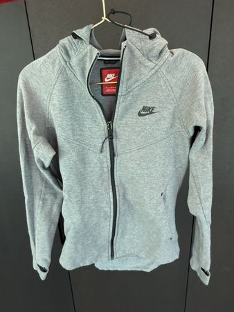Nike Tech Fleece Hoodie - Grey - Size M - Great Deal!