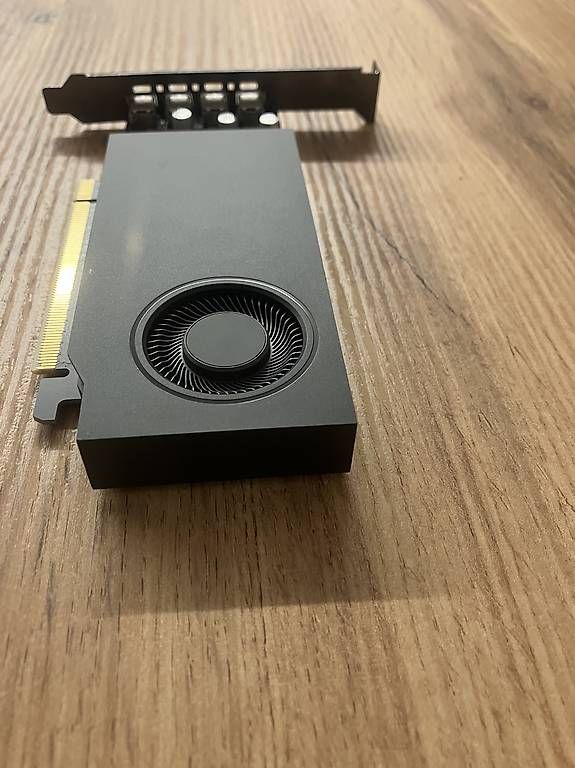 Schede grafiche: NVIDIA RTX A400 4GB Grafikkarte – Nuovo (secondo la descrizione) da Roggliswil venduto da BSS95