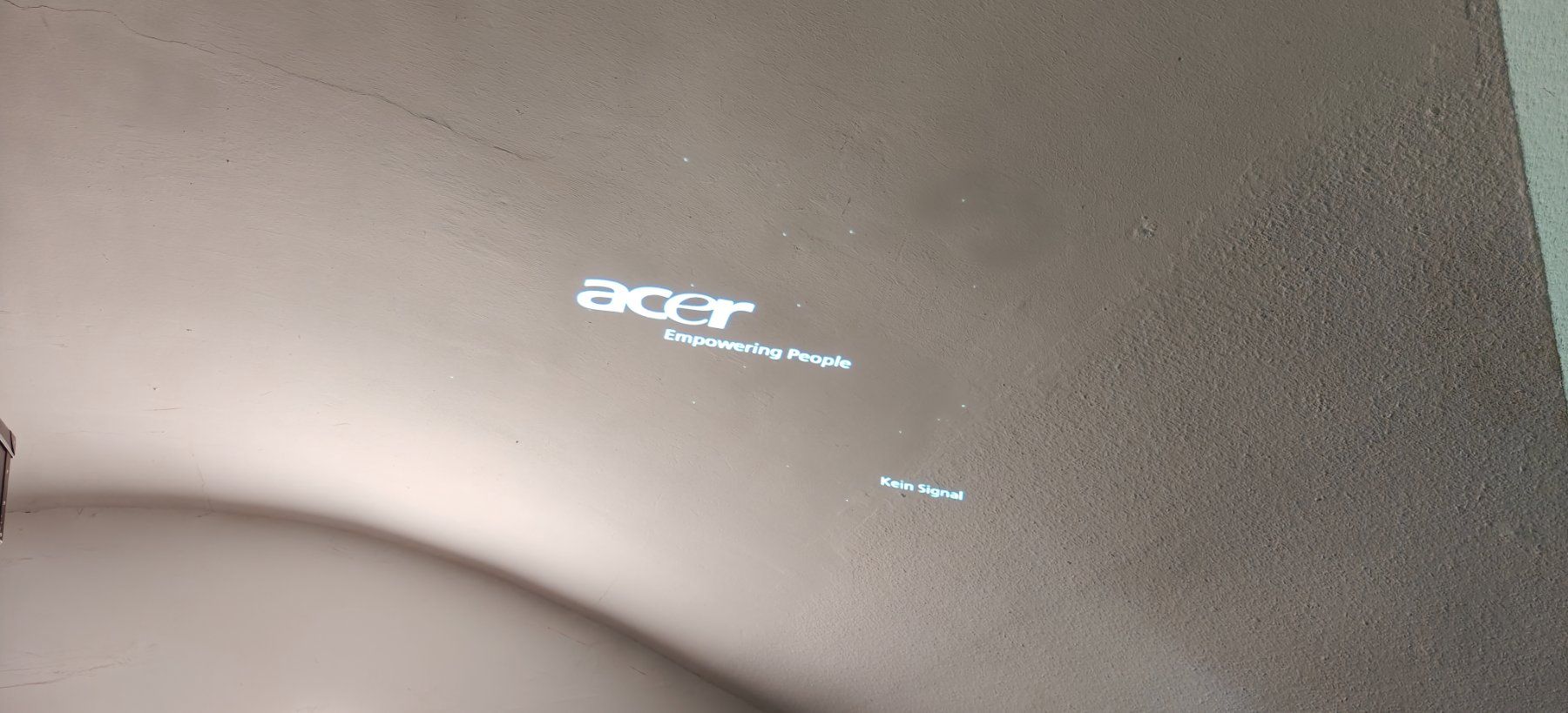 Acer Proiettori: Acer X1161 Projector Defekt – Usato da Münchenstein venduto da s3bas7ian 8