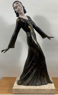 Statuette: Skulptur Art Deco Stil – Usato da Pfeffingen venduto da Usgsuechts