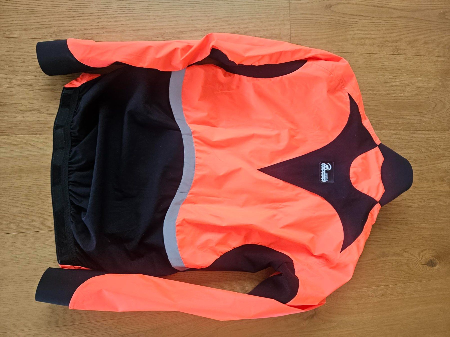 Assos Jacken: Assos Regenjacke_Grösse M – Gebraucht aus Luzern von kon_j7zt 1